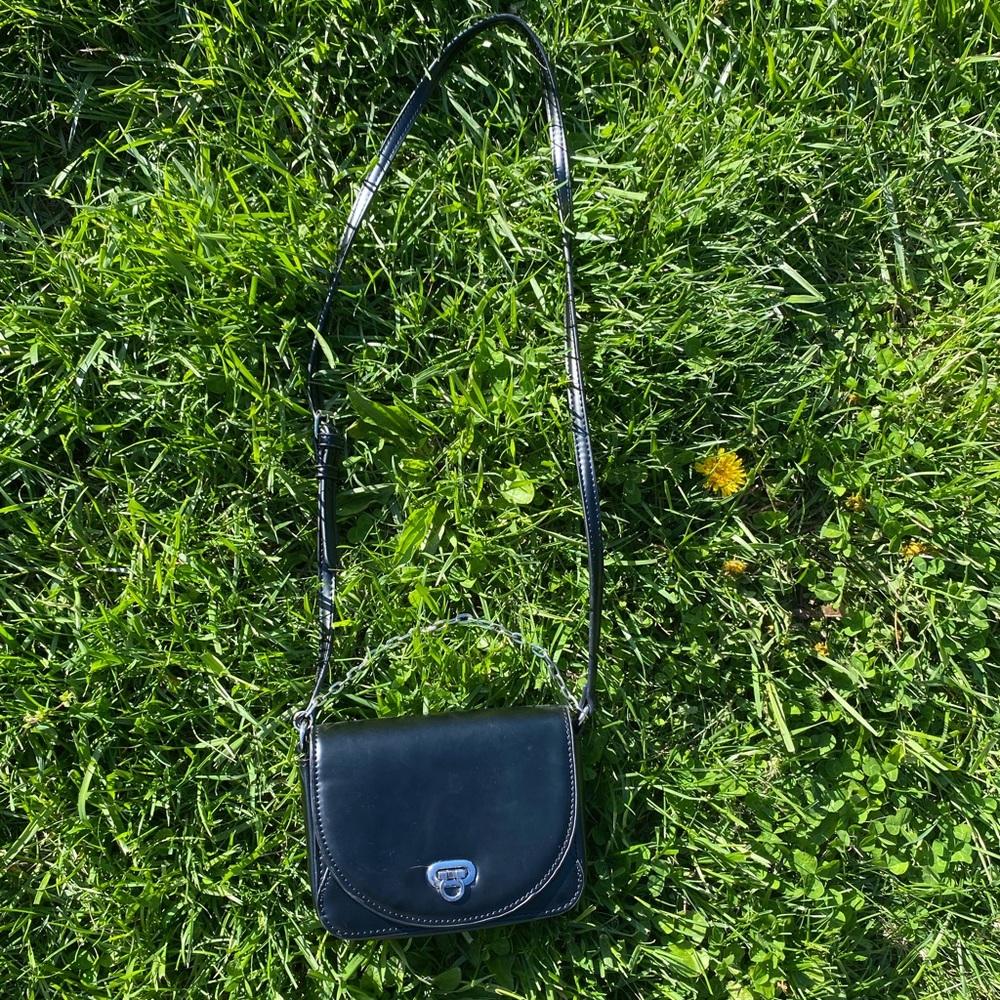 black purse